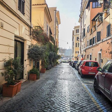 Flatinrome Trastevere Deluxe Rooms - Green Patio Exterior foto