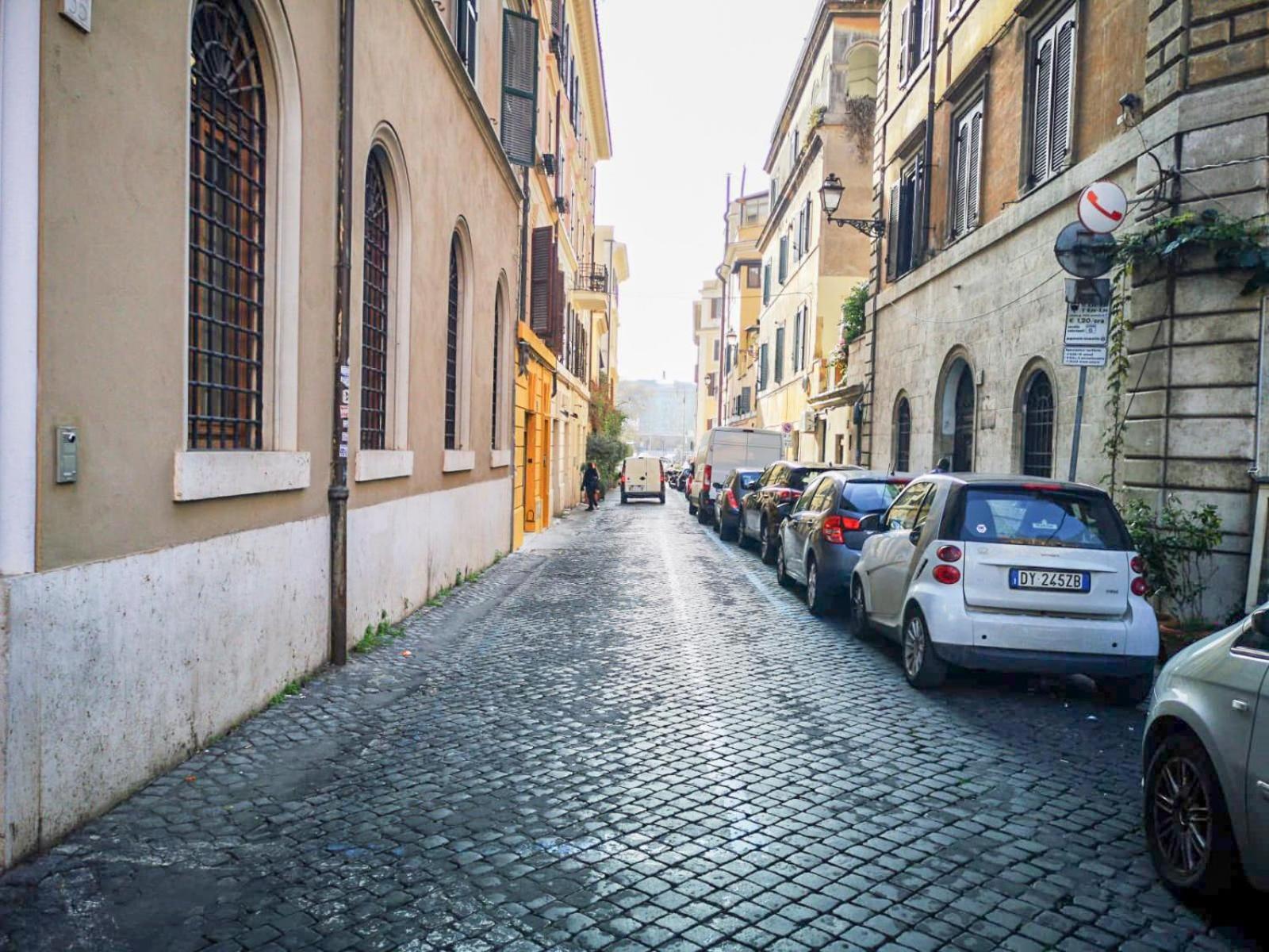Flatinrome Trastevere Deluxe Rooms - Green Patio Exterior foto