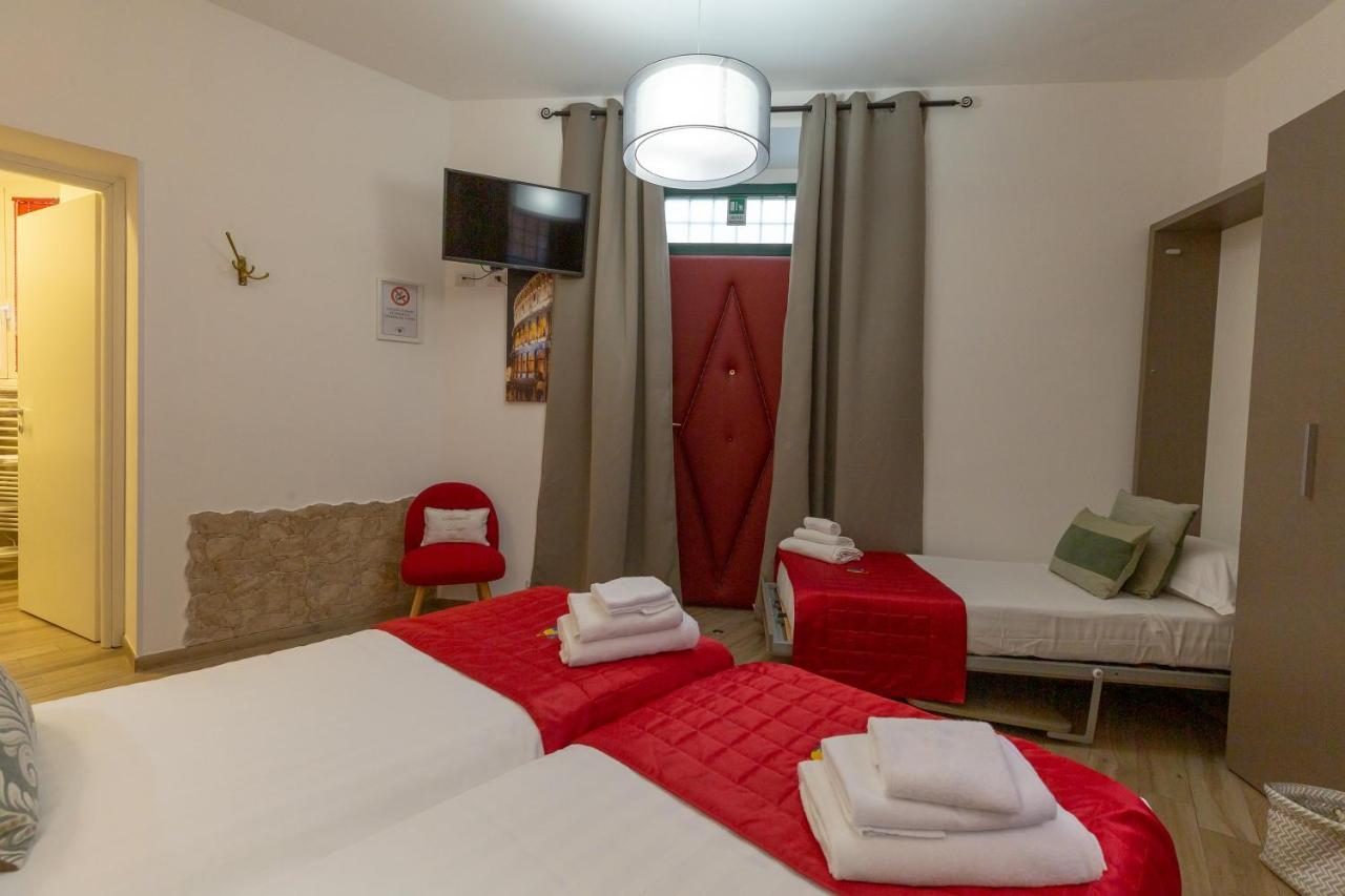 Flatinrome Trastevere Deluxe Rooms - Green Patio Exterior foto