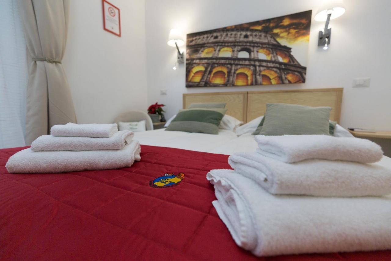 Flatinrome Trastevere Deluxe Rooms - Green Patio Exterior foto